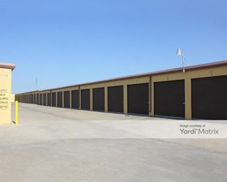 Photo 4 of A  American Self Storage - 525 East Nasa Pkwy, Webster, TX