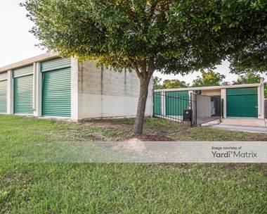 Storage Units for Rent available at 4013 Sprayberry Lane, Conroe, TX 77303