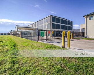 Photo 3 of Extra Space Storage - 5236 East Fwy, Baytown, TX