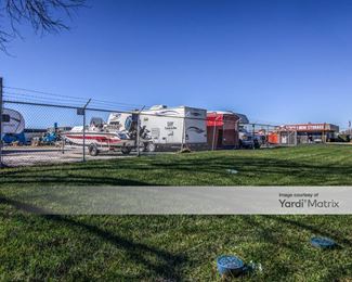 Photo 5 of MyPlace Self Storage - 11220 Spencer Hwy, La Porte, TX