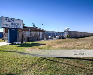 Photo 2 of A-Mini Storage - 3202 Preston Avenue, Pasadena, TX