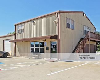 Photo 2 of Extra Space Storage - 1416 North Main Street, Pearland, TX