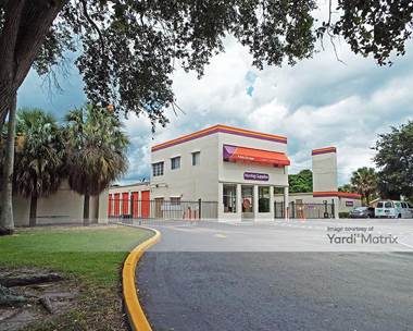 Storage Units for Rent available at 5503 North Australian Avenue, West Palm Beach, FL 33407
