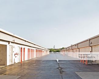 Photo 5 of Public Storage - 3601 West Blue Heron Blvd, West Palm Beach, FL
