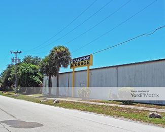 Photo 5 of Gator State Storage - 900 Barnett Drive, Lake Worth, FL