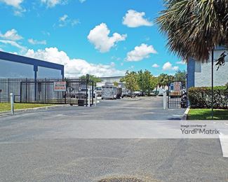 Photo 3 of Storage Rentals of America - 2745 Lake Worth Road, Lake Worth, FL