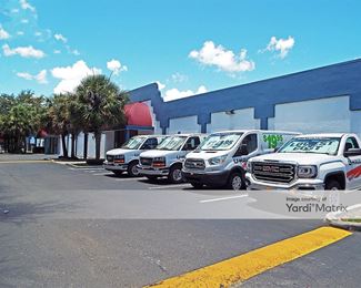Photo 5 of Storage Rentals of America - 2745 Lake Worth Road, Lake Worth, FL