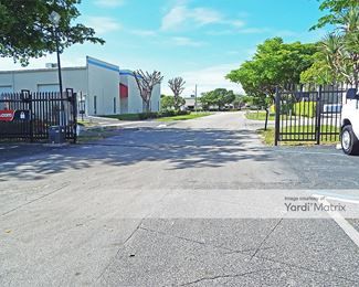 Photo 4 of iStorage - 3000 South Congress Avenue, Boynton Beach, FL