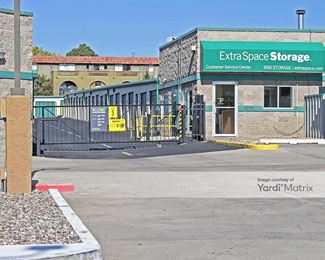 Photo 2 of Extra Space Storage - 6917 Montgomery Blvd NE, Albuquerque, NM