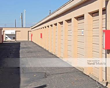 Storage Units for Rent available at 5115 San Mateo Blvd NE, Albuquerque, NM 87109