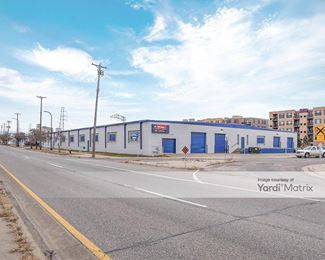 Photo 2 of iStorage - 4325 Hiawatha Avenue, Minneapolis, MN