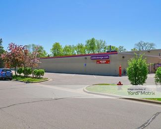 Photo 3 of Public Storage - 2825 Hedberg Drive, Minnetonka, MN