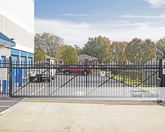 Photo 4 of Public Storage - 4055 Austin Blvd, Island Park, NY
