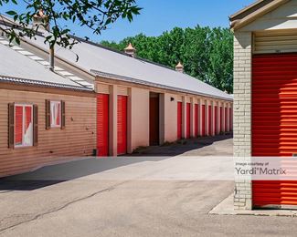 Photo 4 of Public Storage - 3735 Sibley Memorial Hwy, Eagan, MN
