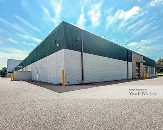 Photo 5 of StorageMart - 9992 Baltimore Street NE, Blaine, MN