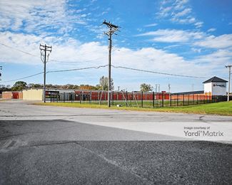 Photo 3 of StorageLink - 635 Highway 10 South, St. Cloud, MN