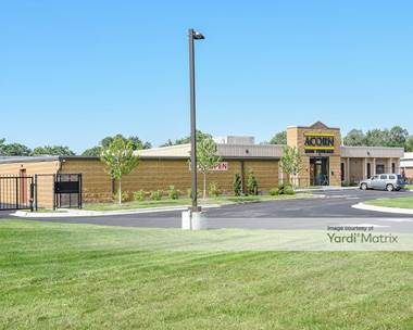 Storage Units for Rent available at 9100 West Bloomington Fwy, Bloomington, MN 55431