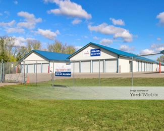 Photo 4 of Storage Rentals of America - 4824 Highway 55, Maple Lake, MN