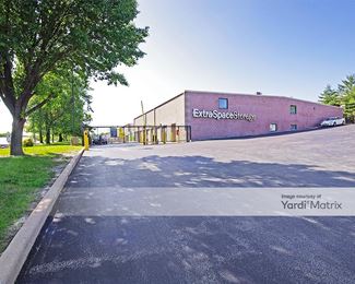 Photo 2 of Extra Space Storage - 12334 Old Tesson Road, St. Louis, MO