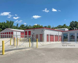 Photo 1 of Storage Rentals of America - 902 McNutt School Road, Festus, MO