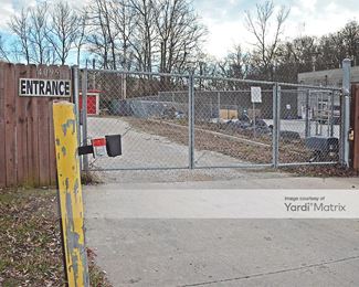 Photo 2 of Aloha Public Storage - 4095 Country Club Drive, Imperial, MO