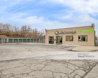 Photo 2 of Extra Space Storage - 1475 Dunn Road, Florissant, MO