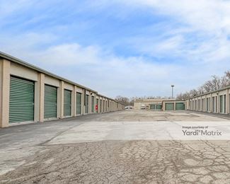 Photo 4 of Extra Space Storage - 1475 Dunn Road, Florissant, MO