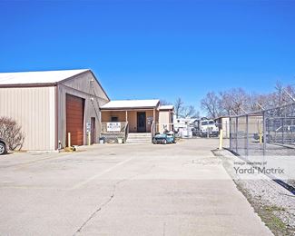 Photo 3 of R-T Storage - 4310 Horseshoe Lake Road, Granite City, IL