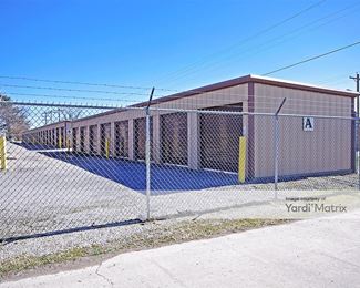 Photo 4 of R-T Storage - 4310 Horseshoe Lake Road, Granite City, IL