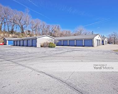 Storage Units for Rent available at 3216 East Broadway, Alton, IL 62002