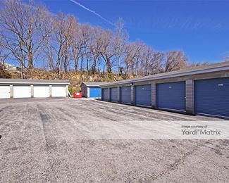 Photo 5 of Riverbend Storage - 3216 East Broadway, Alton, IL