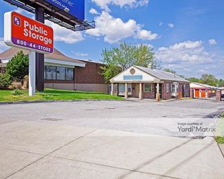 Photo 1 of Public Storage - 1795 North US Highway 67, Florissant, MO