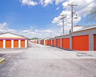 Photo 3 of Public Storage - 1795 North US Highway 67, Florissant, MO