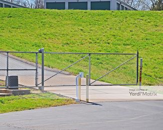 Photo 4 of Bahr-s Self Storage - 6576 Hwy 100, Washington, MO