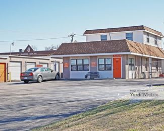 Photo 3 of A Shur-Lock - 12120 Dorsett Road, Maryland Heights, MO