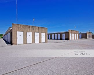 Photo 5 of A1 U Store It Self Storage - 7400 Watson Road, St Louis, MO