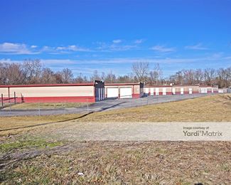 Photo 3 of A Storage Inn - 4111 Humbert Road, Alton, IL