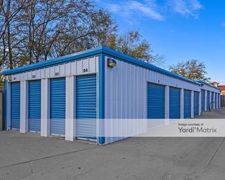 Photo 2 of AAA Self Storage - 2401 Greensboro Avenue, Bellevue, NE