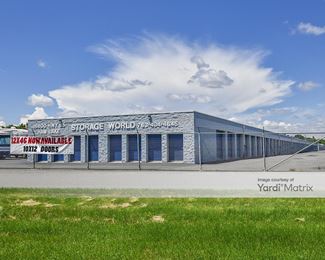 Photo 4 of Storage World - 16800 Hwy 65 NE, Ham Lake, MN