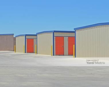 Storage Units for Rent available at 2455 North Marks Avenue, Fresno, CA 93722