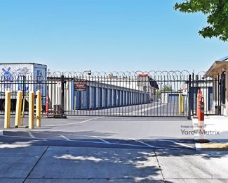 Photo 4 of Stuff N Storage - 1139 Vanderbilt Circle, Manteca, CA