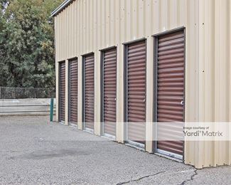 Photo 4 of StorMax - 525 West 4th Street, Hanford, CA
