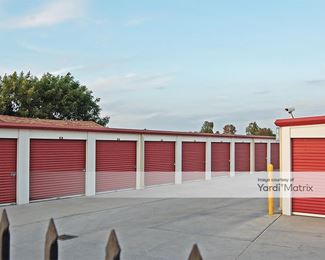 Photo 5 of American Self Storage - 280 Mercey Springs Road, Los Banos, CA