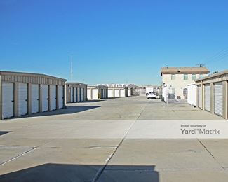Photo 3 of Storage 4 Less - 2463 15th Street West, Rosamond, CA
