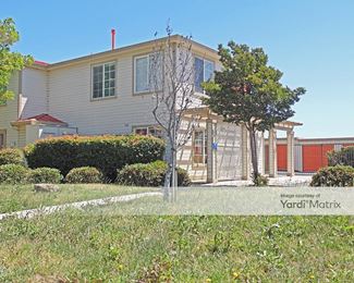 Photo 2 of Public Storage - 300 East Larch Road, Tracy, CA