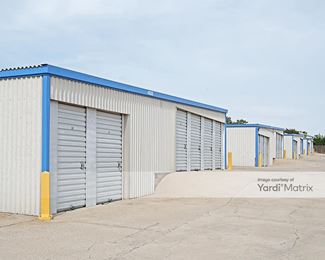 Photo 5 of Purely Storage - 8601 Kern Canyon Road, Bakersfield, CA