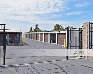 Photo 2 of Security Public Storage - 6119 Oakdale Road, Riverbank, CA