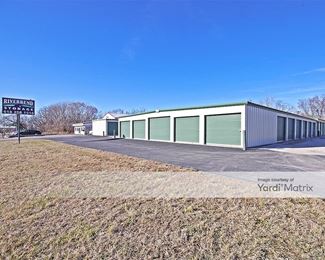 Photo 2 of Riverbend Storage - 453 West MacArthur Blvd, Cottage Hills, IL