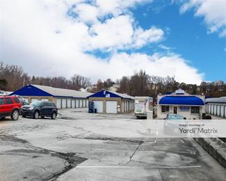 Photo 2 of Lakeside Storage-Rental - 400 Lakeside Plaza, Lake St. Louis, MO