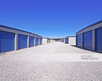 Photo 4 of Metro East Mini-Storage - 700 U S A Drive, Wood River, IL